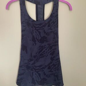 SoulCycle Abstract Loose Drapery Armpit Mesh Lined Tank Top Sz L